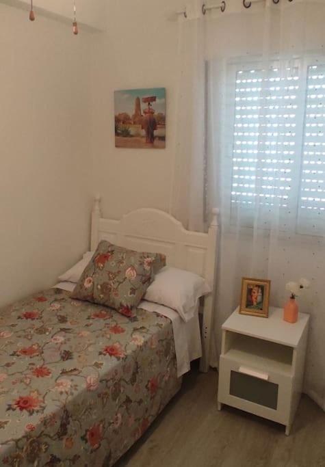 Cozy And Well Connected Apartment Sevilla Exteriér fotografie