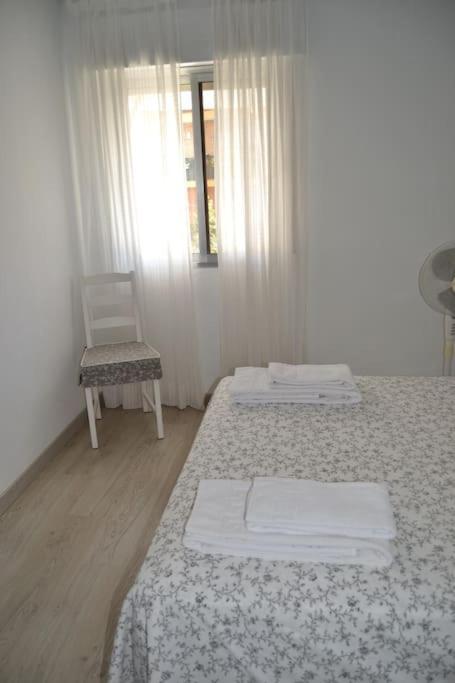 Cozy And Well Connected Apartment Sevilla Exteriér fotografie